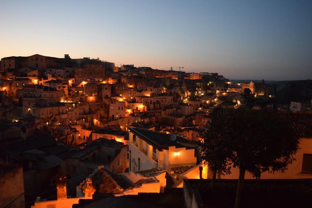 L'Hotel In Pietra Matera Exterior foto